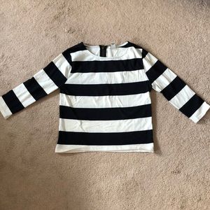 Striped middle sleeve